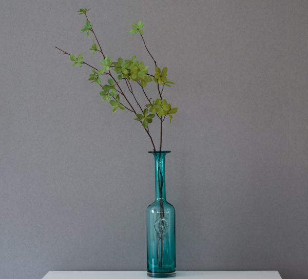 Bottle Shaped Flower Vase - Image 5