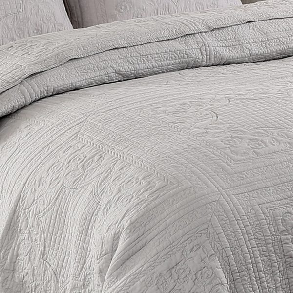 Light Grey Quilted  Bedspread In Cotton