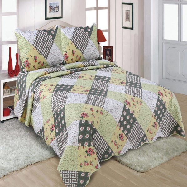 Green Checks Quilted Bedspread
