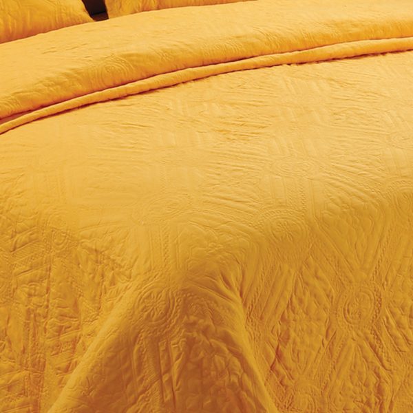 Yellow Color Embroidery Quilted Bedspread/ Blanket With Pillow Cover & Cushion Set