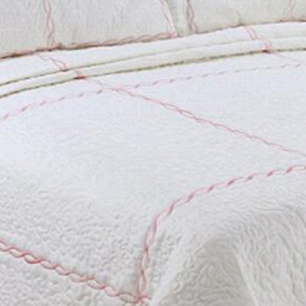 Checks Embroidery Quilted Bedspread - Quilting Tree