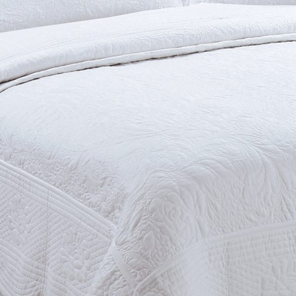 White Embroidery Quilted Bedspread - Quilting Tree - Image 3
