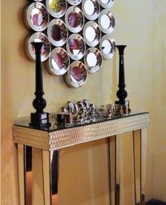 Mirrored Slim Console Diamond-Cut