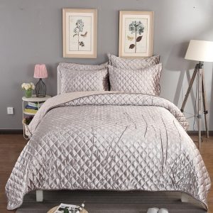 light brown diamond quilted bedspread cum quilt