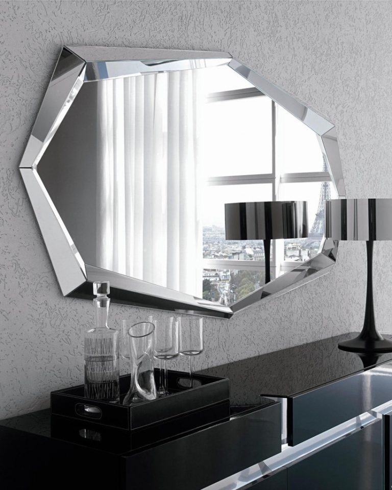 Stunning and Unique Wall Mirror 