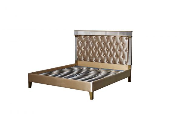 Bed with mirror inserts