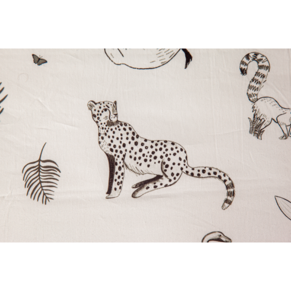 Jungle Stories Sheet and Shams Set -Flat Sheet +Double+Two Pillow Sham+Packing Bag - Image 3