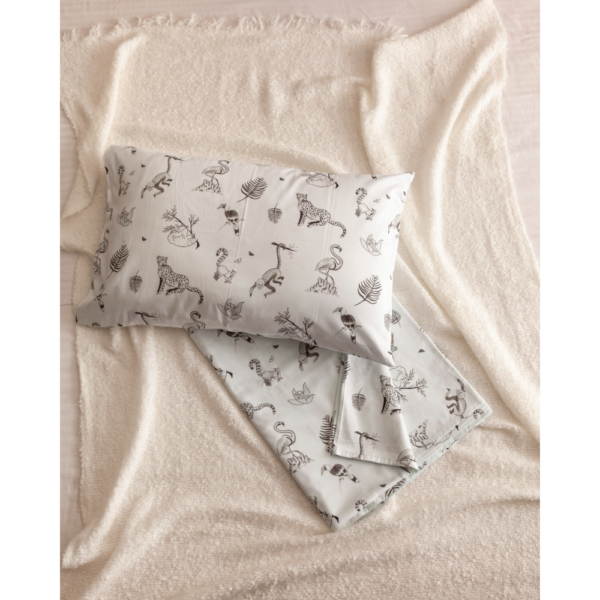 Jungle Stories Sheet and Shams Set - Flat Sheet Single + One Pillow Sham + Packing Bag - Image 3